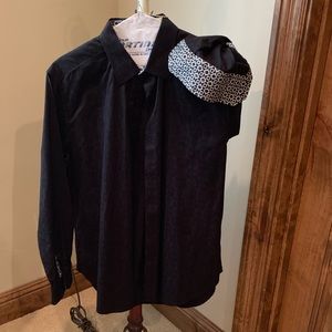 Robert Graham Dress shirt button up